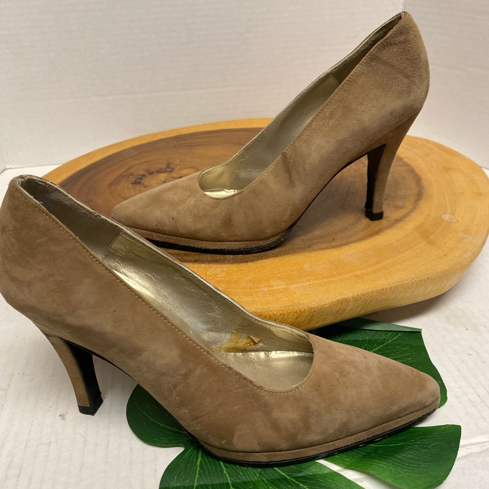 Charles Jourdan Sand Suede Pointed Toe Heels